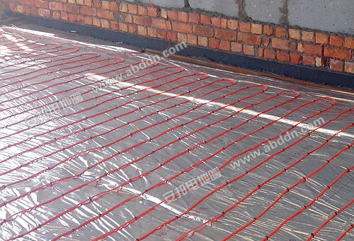 ����ľ�R�^�ͺӅ^(q��)ĳ�ۘ�����늵�ů���b�D