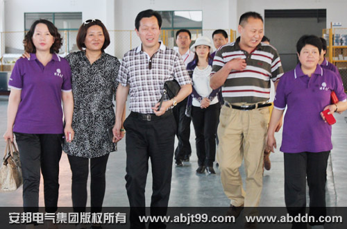 ��I(y��)�҂����^늵�ů���a(ch��n)܇�g