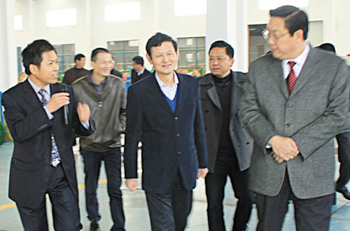 ��ί��ӛ��|����ͬ�������˴�ί��������ҫ���W�R�����