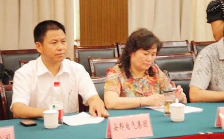 ����F(tu��n)�����L(zh��ng)���O�B������ϯ�˱�����Մ��(hu��)